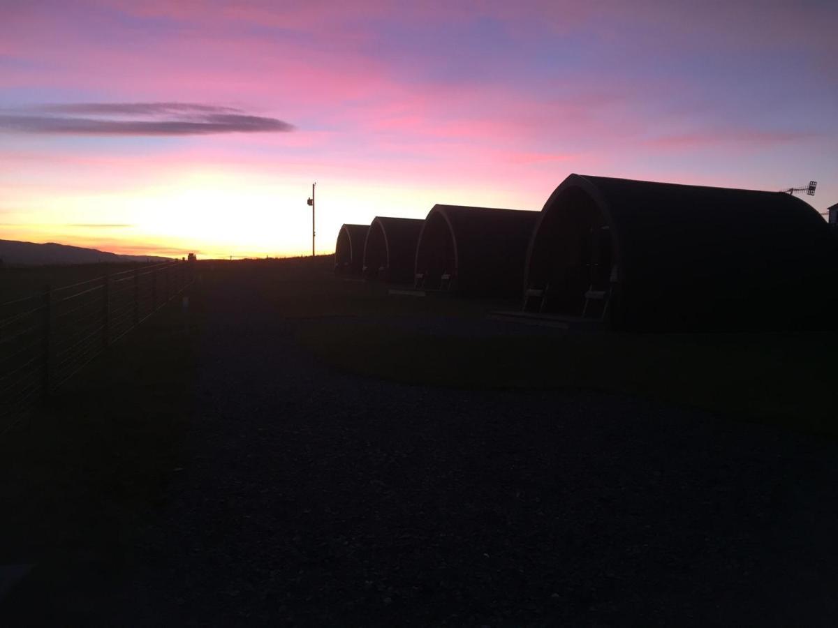 Skeabost View Pods Skye Villa Portree Exterior foto