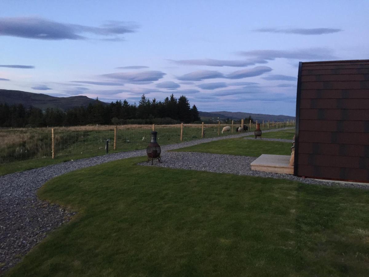 Skeabost View Pods Skye Villa Portree Exterior foto